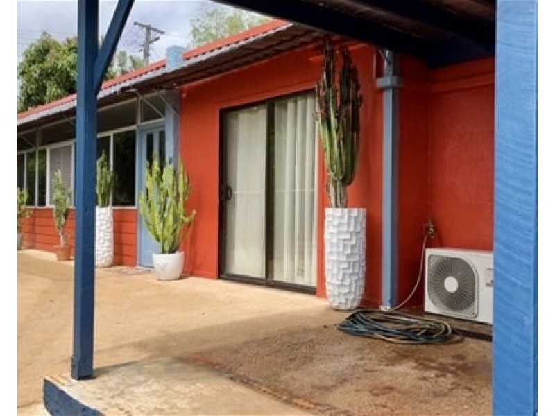 2 DELANEY COURT, Childers QLD 4660