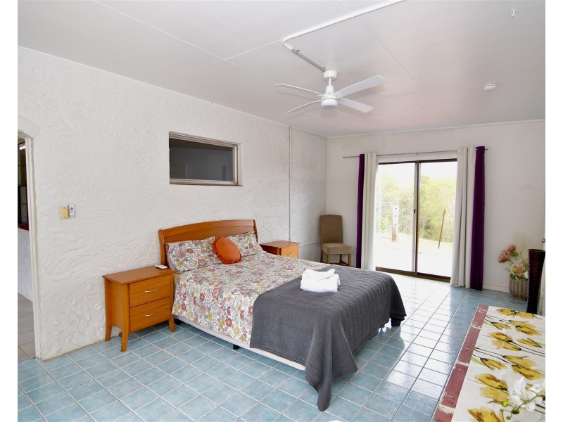 2 DELANEY COURT, Childers QLD 4660