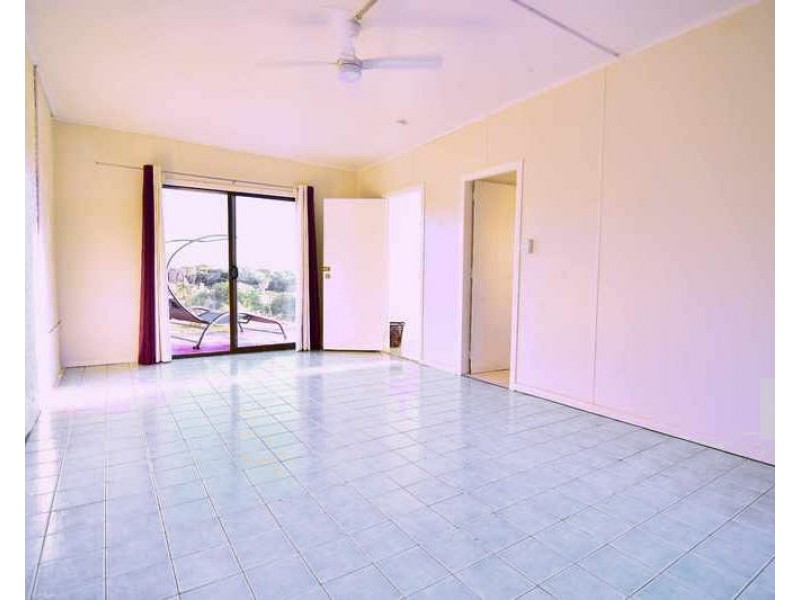 2 DELANEY COURT, Childers QLD 4660