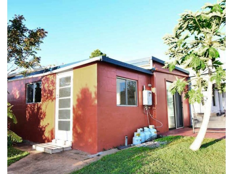 2 DELANEY COURT, Childers QLD 4660