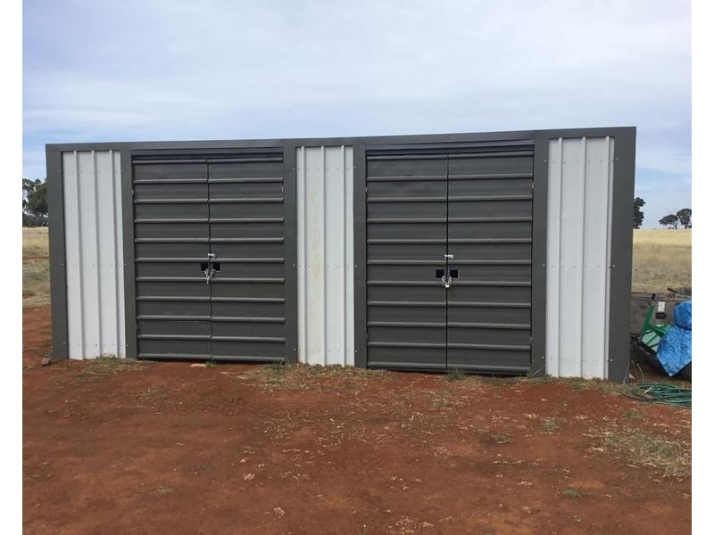 Burrows Road, Woodstock On Loddon VIC 3551