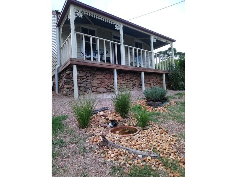 7 Thomas Street, Ironbark VIC 3550