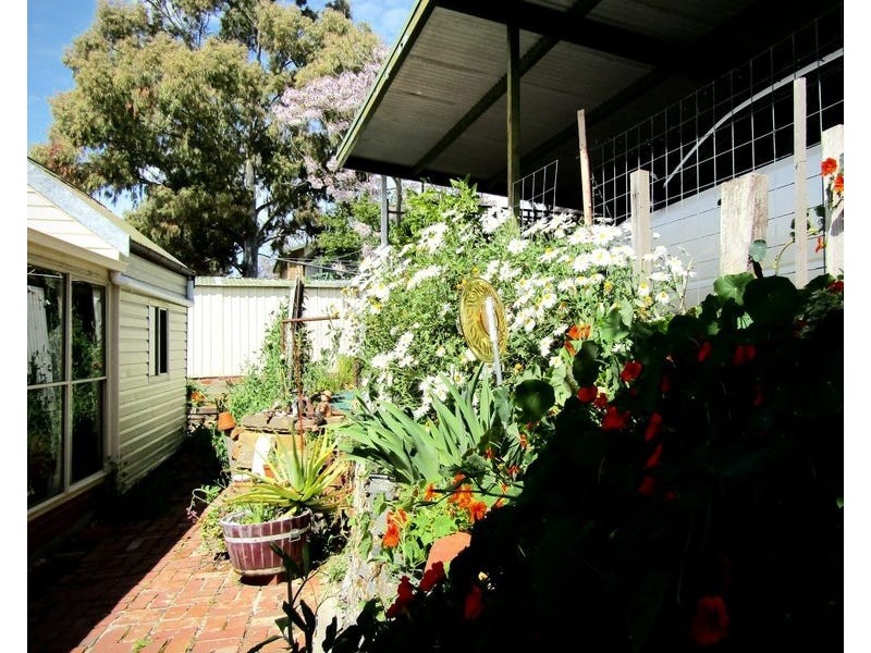 7 Thomas Street, Ironbark VIC 3550
