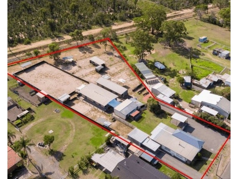 6 racecourse road, Cessnock NSW 2325
