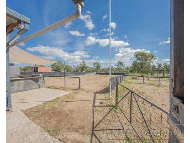 6 racecourse road, Cessnock NSW 2325
