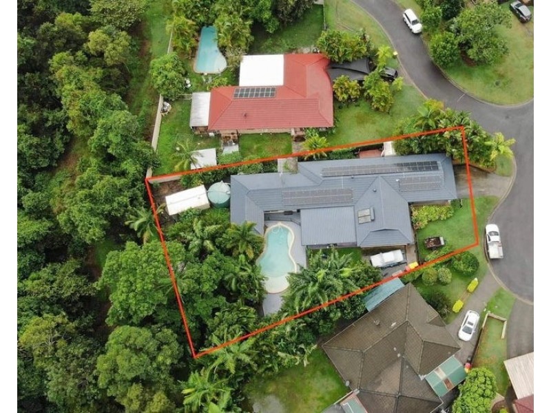 19 Pinemount Crescent, Oxenford QLD 4210