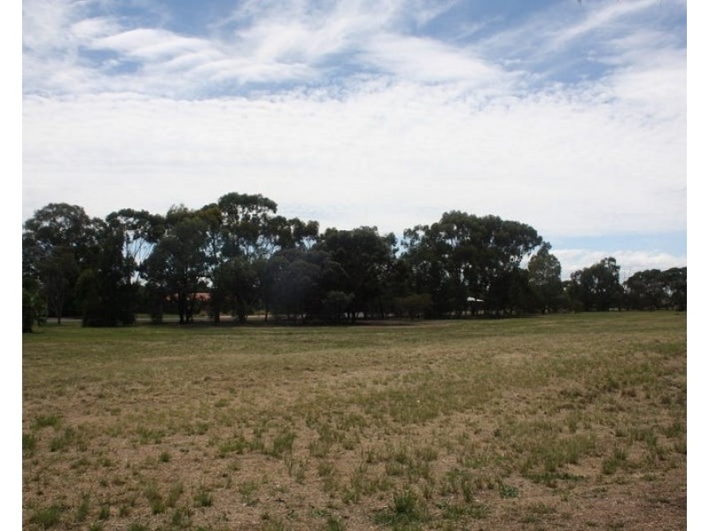2 Brookong Street, Lockhart NSW 2656