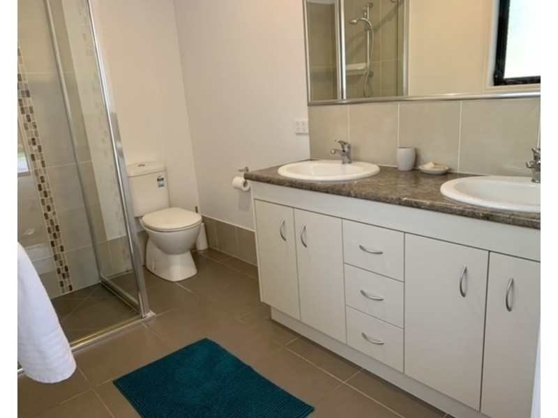 20 Rushcutters Court, Sandstone Point QLD 4511