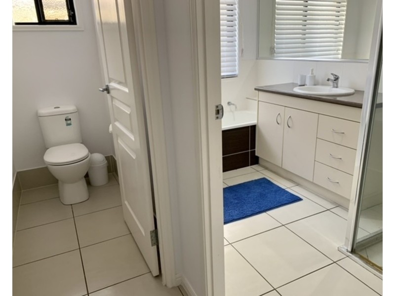 20 Rushcutters Court, Sandstone Point QLD 4511