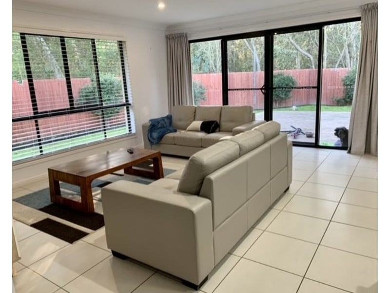 20 Rushcutters Court, Sandstone Point QLD 4511