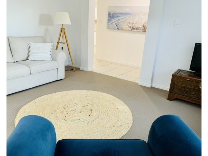 20 Rushcutters Court, Sandstone Point QLD 4511