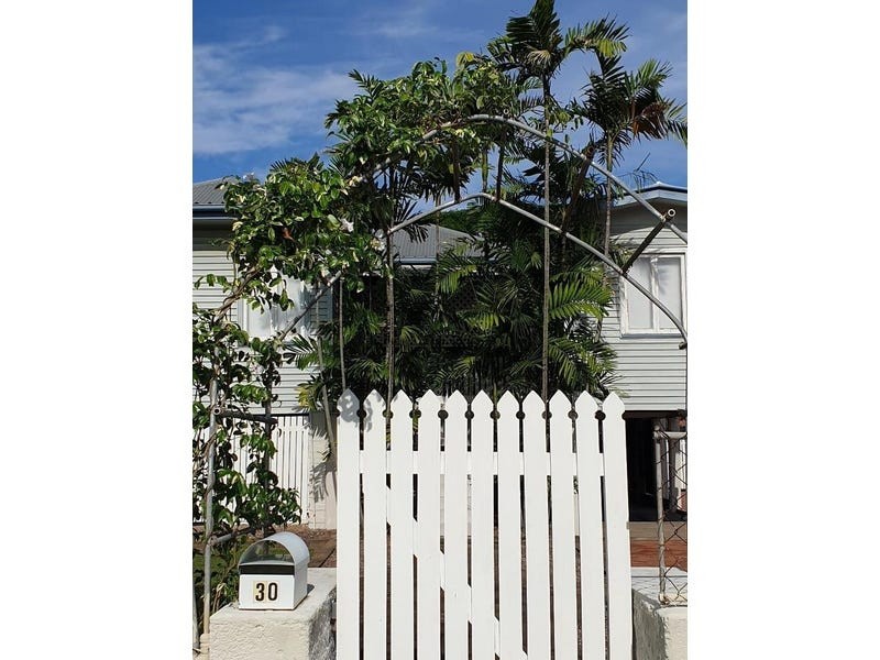 30 Beatrice Street, Aitkenvale QLD 4814