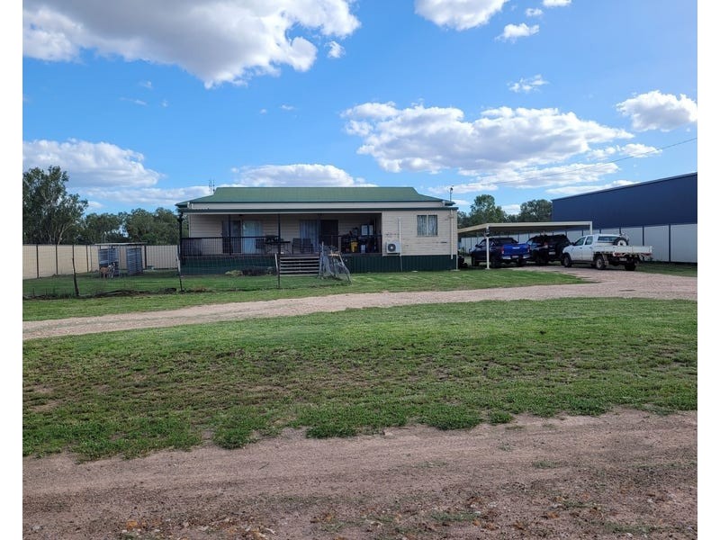 22 Coxen Street, Condamine QLD 4416