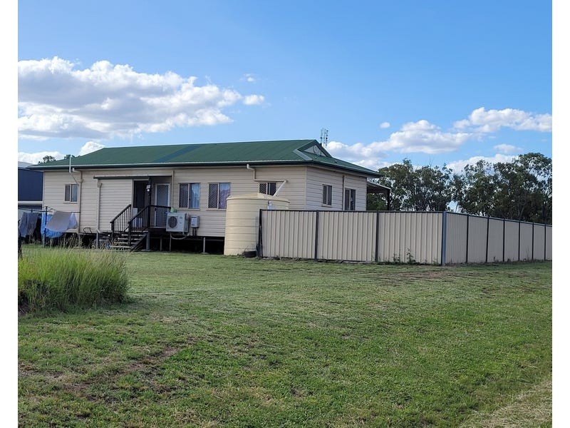 22 Coxen Street, Condamine QLD 4416