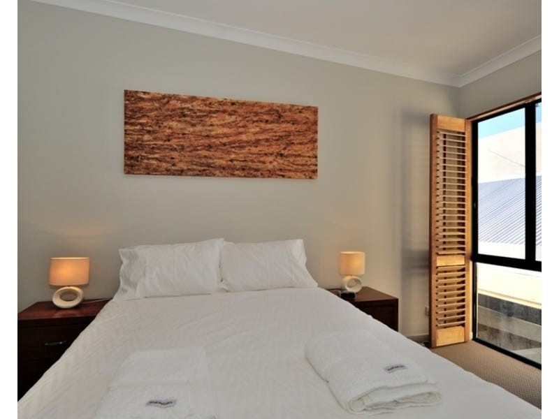 16/56 Pakenham St, Fremantle WA 6160