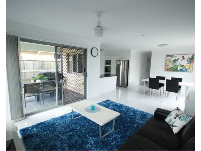 55 Cobblestone Avenue, Logan Reserve QLD 4133