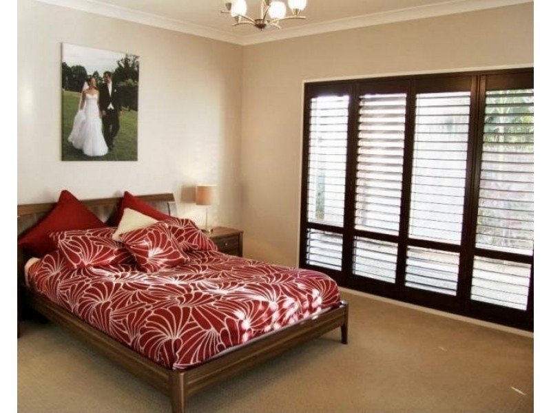 Sandstone Point QLD 4511