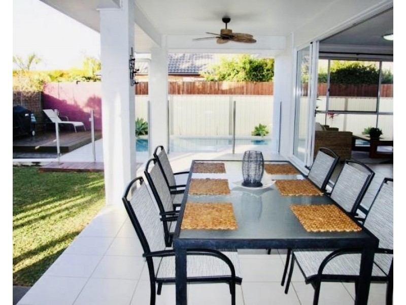 Sandstone Point QLD 4511