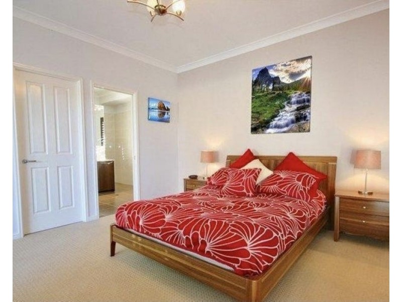 Sandstone Point QLD 4511