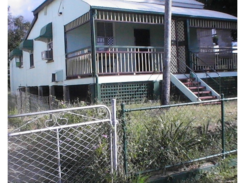 48 Sixth Street, South Townsville QLD 4810