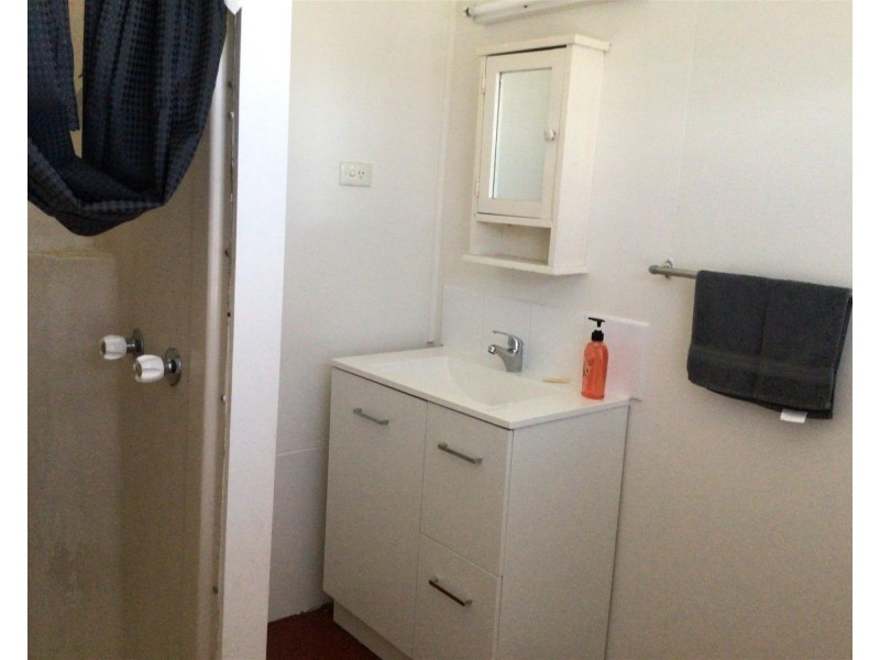 48 Sixth Street, South Townsville QLD 4810