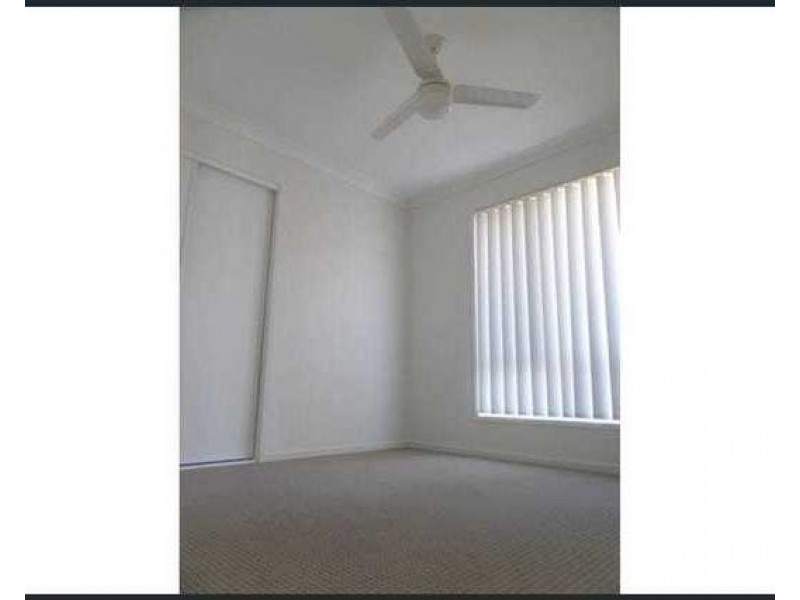 11 Lightening Street, Emerald QLD 4720