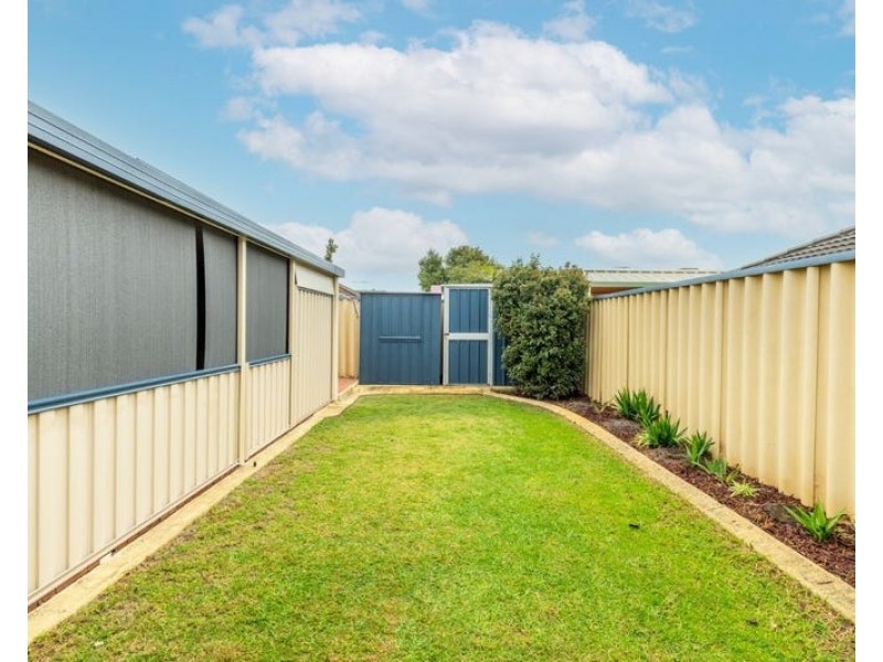 9 Wagstaff Road, Redcliffe WA 6104