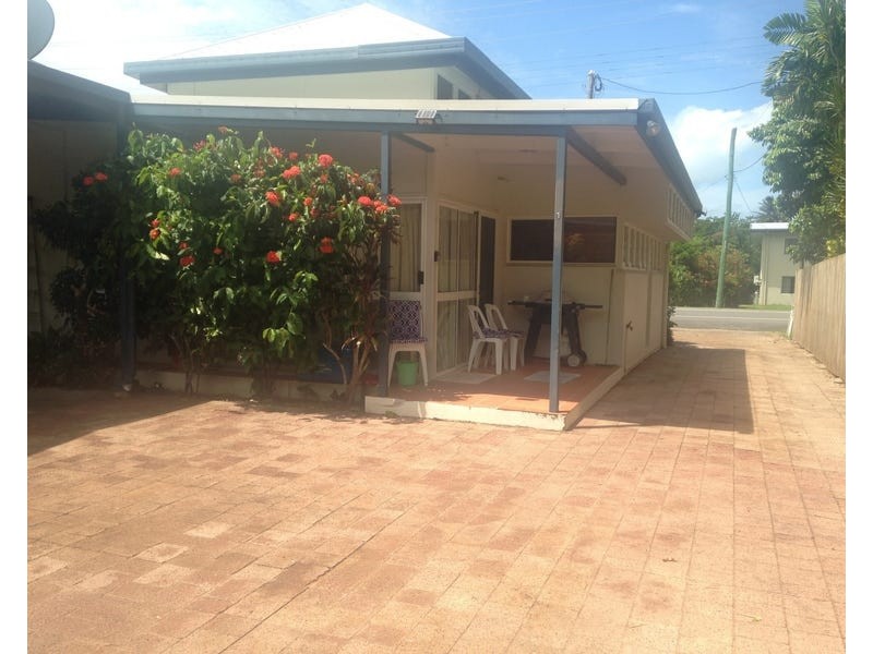 Unit 1/18 Porter Promenade, Mission Beach QLD 4852