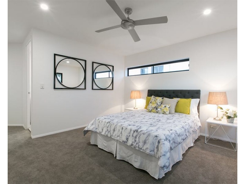 Yeerongpilly QLD 4105