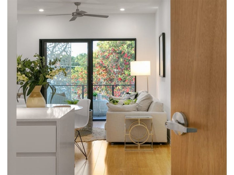 Yeerongpilly QLD 4105