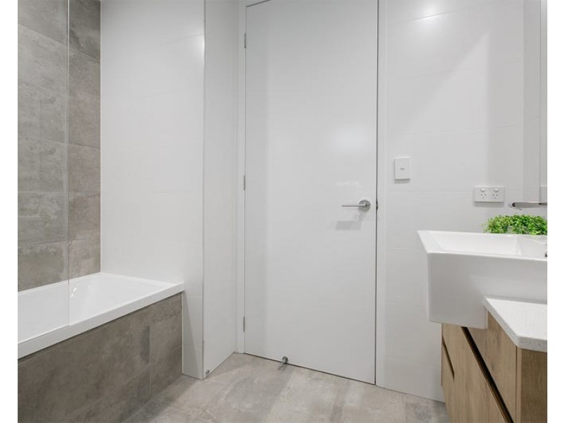 Yeerongpilly QLD 4105