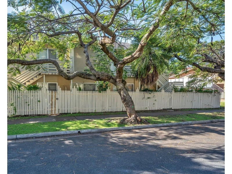 2/44 North Street, Southport QLD 4215