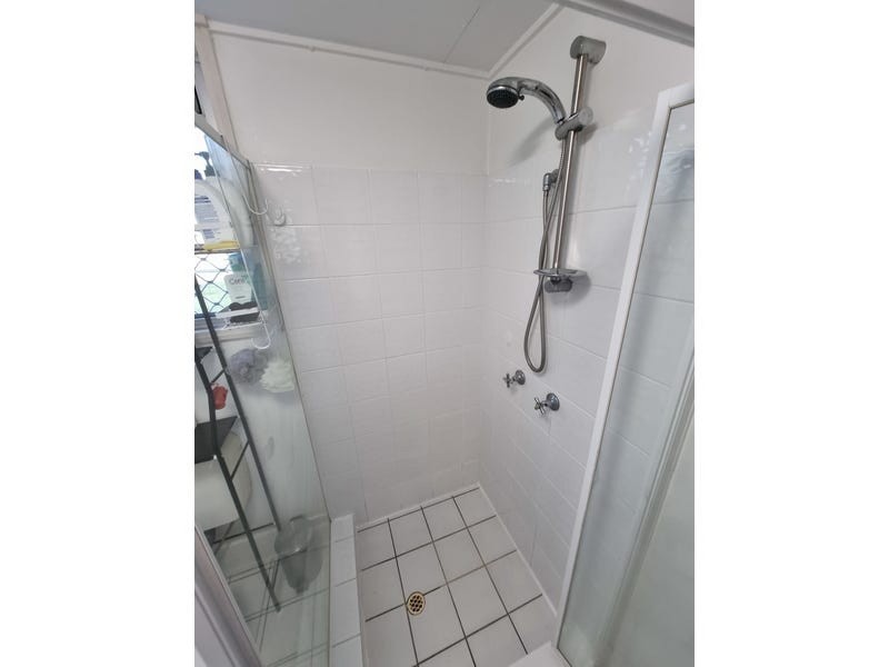 2/44 North Street, Southport QLD 4215