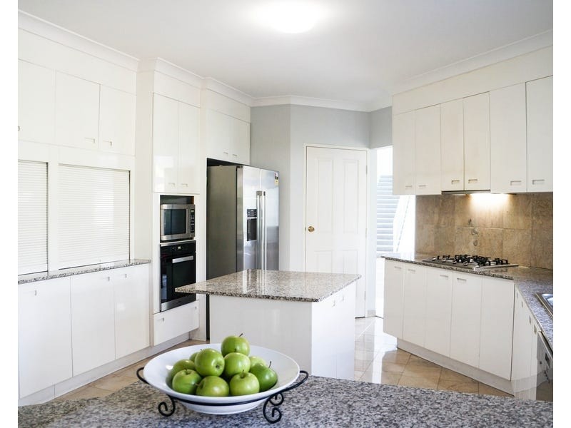 Mount Ommaney QLD 4074