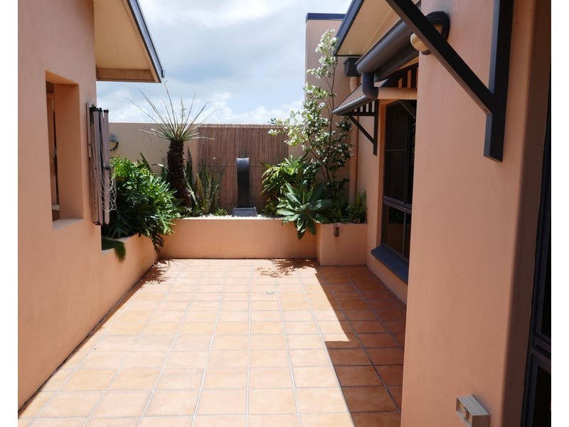 4/187 Alfred Street, Mackay QLD 4740