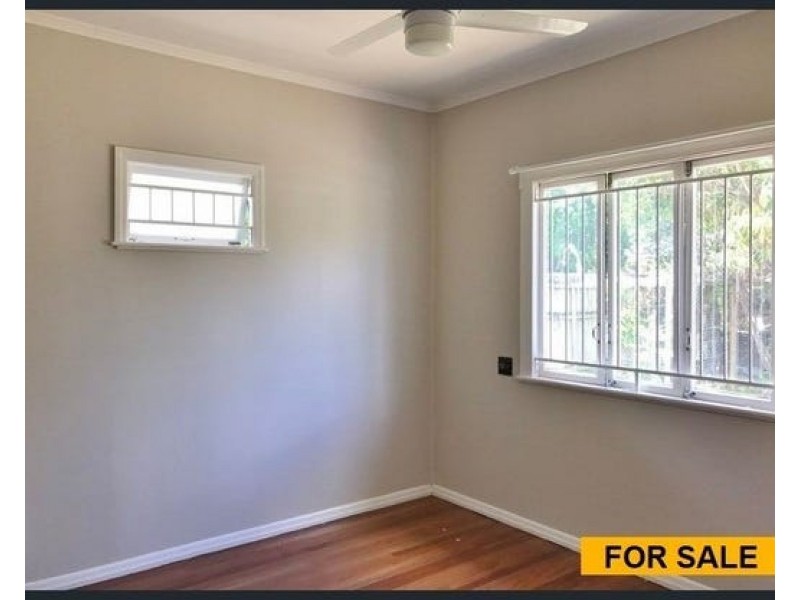 5 The Esplanade, Caboolture QLD 4510