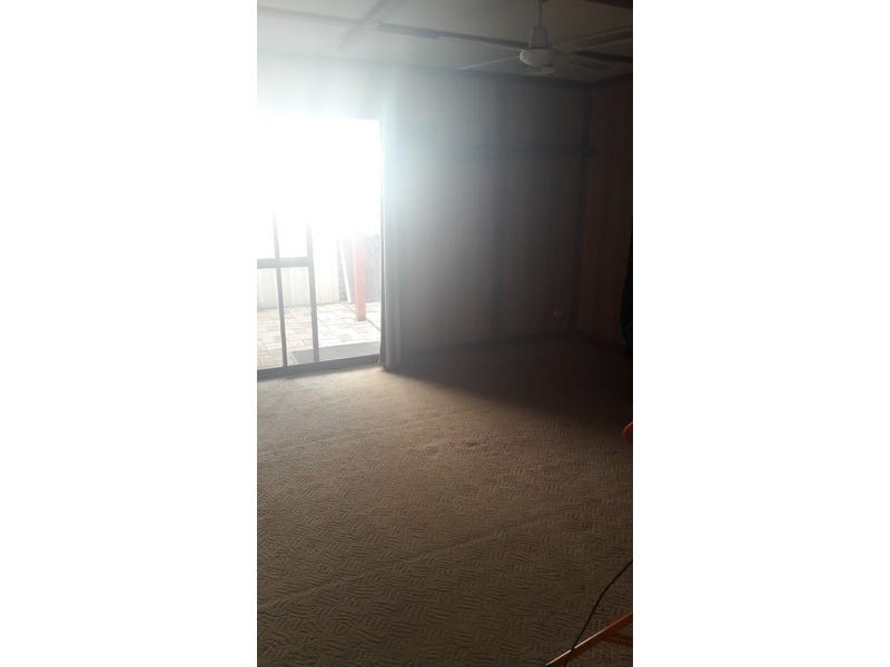 10 Marshwood Place, Sawyers Valley WA 6074