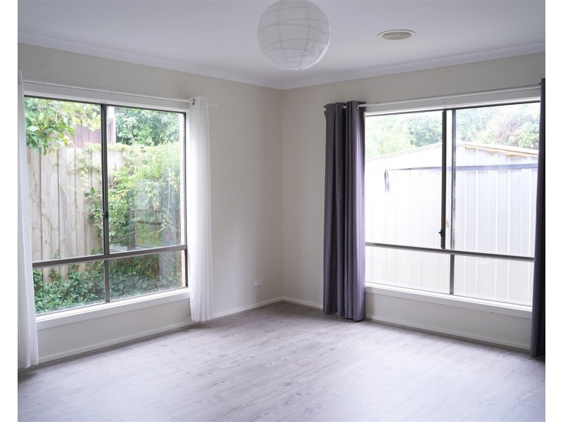 14 Akuna Avenue, Notting Hill VIC 3168