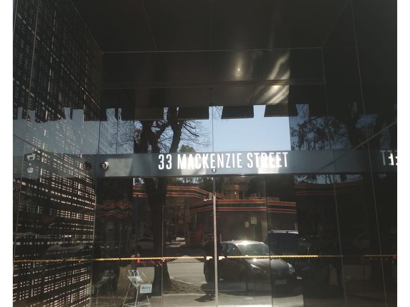 410/33 Mackenzie Street, Melbourne VIC 3000