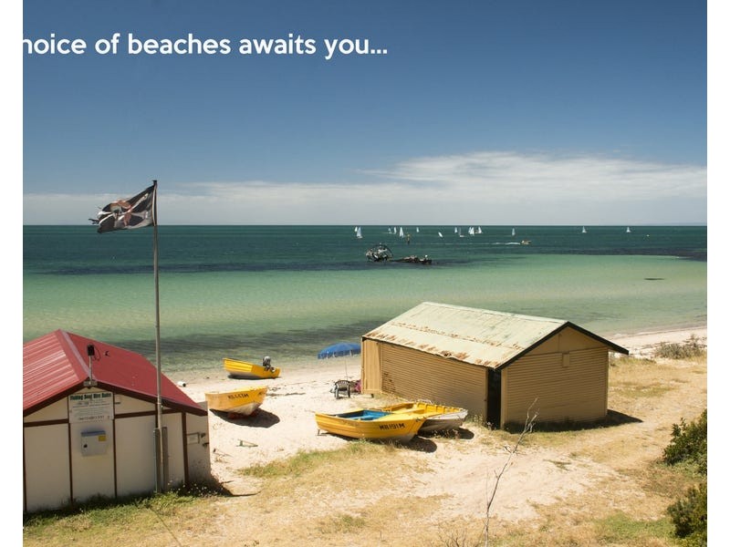 18 Half Moon Crescent, Indented Head VIC 3223