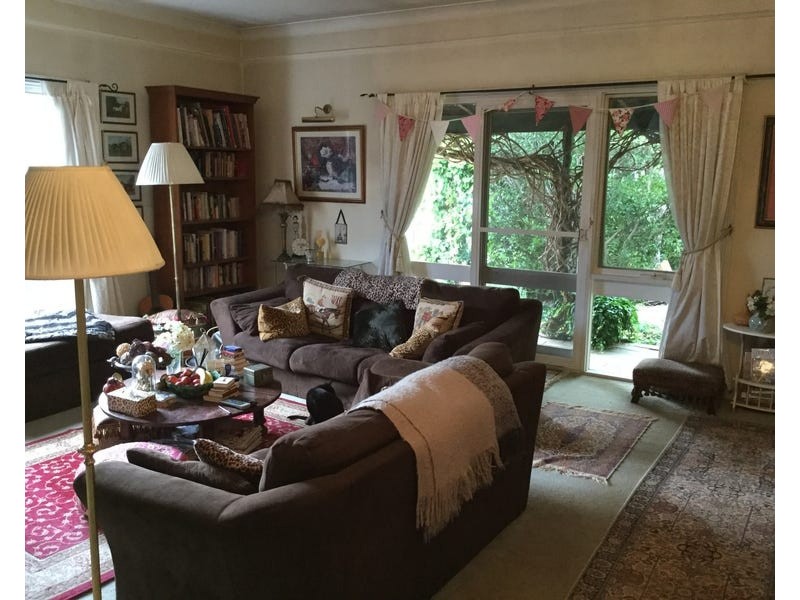 64 Park Rd, Bowral NSW 2576