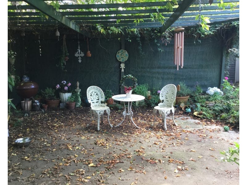 64 Park Rd, Bowral NSW 2576