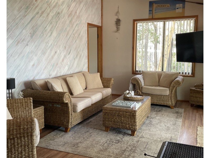 3 Karana Close, Long Beach NSW 2536