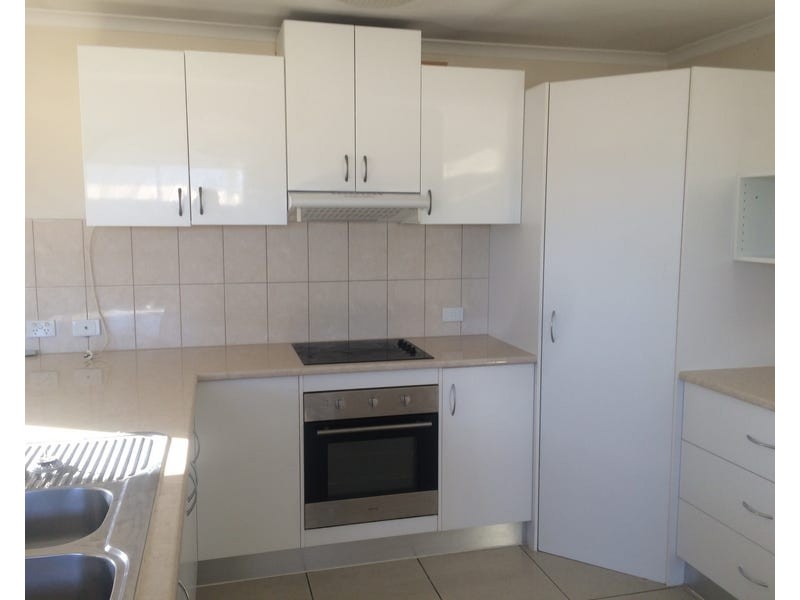 13 Handtke Drive, Ceduna SA 5690