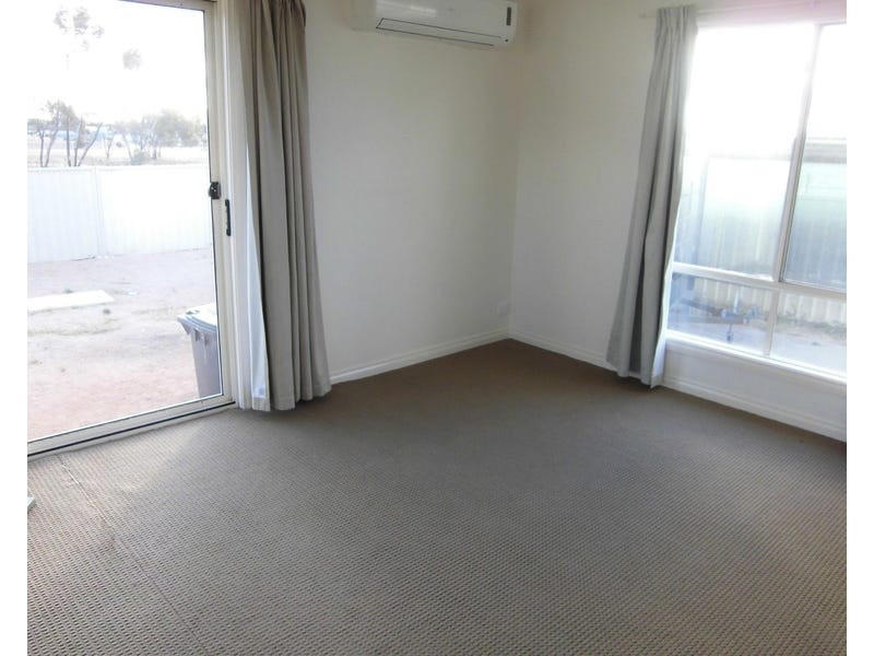 13 Handtke Drive, Ceduna SA 5690