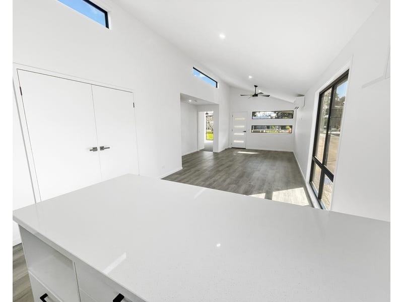 4/79 Slip road, Paynesville VIC 3880