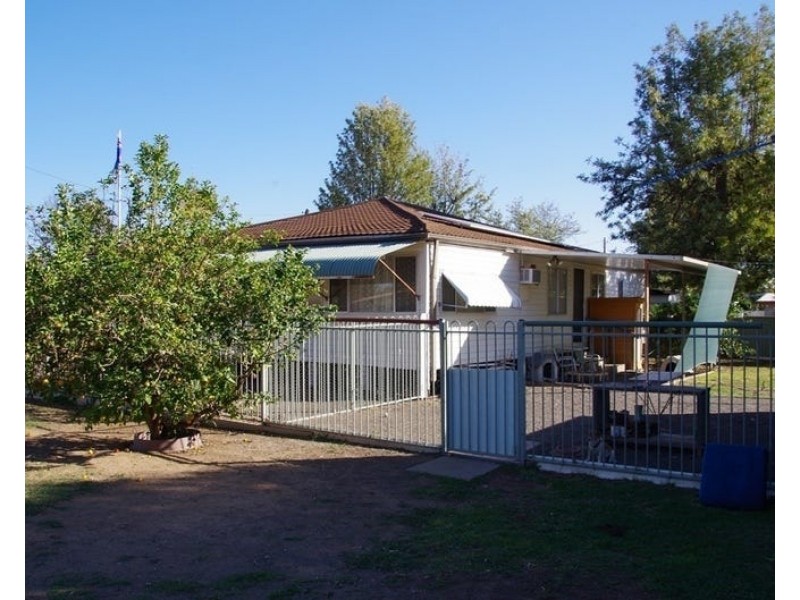 15 Short Street, Wee Waa NSW 2388
