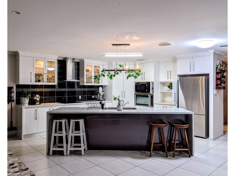 4 Mimosa Court, Tinana QLD 4650