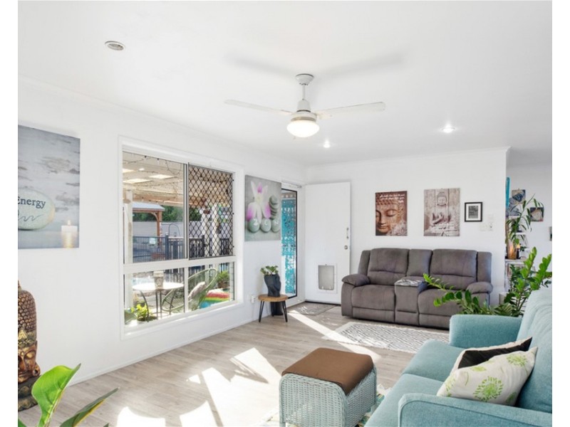 8 CUTTY SARK CRT, Cooloola Cove QLD 4580