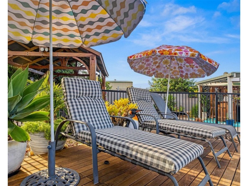 8 CUTTY SARK CRT, Cooloola Cove QLD 4580